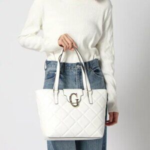 GUESS ROSEBURG TOTE LIKE NEW